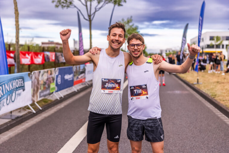 31.05.2025 Dortmund Hoerde - Do it fast Summer Edition auf Phoenix West - Laufveranstaltung Upletics 10 Fast Lauf Start -  @fotostephan / Copyright Stephan Schuetze