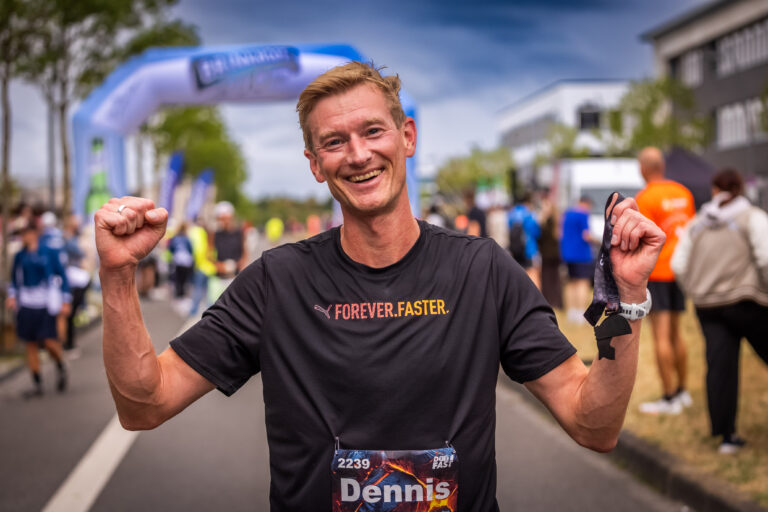 31.05.2025 Dortmund Hoerde - Do it fast Summer Edition auf Phoenix West - Laufveranstaltung Upletics 10 km Easy Lauf -  @fotostephan / Copyright Stephan Schuetze