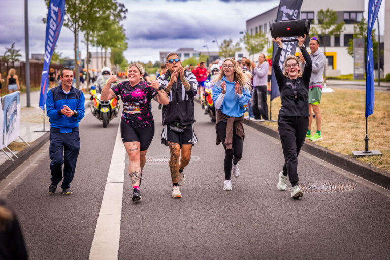 31.05.2025 Dortmund Hoerde - Do it fast Summer Edition auf Phoenix West - Laufveranstaltung Upletics 5 km Lauf -  @fotostephan / Copyright Stephan Schuetze